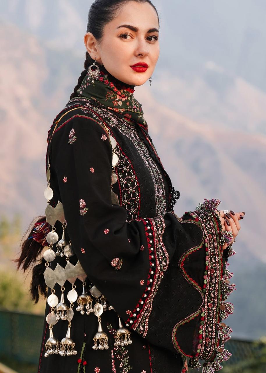 3PC EMBROIDERED LAWN SUIT AA-5