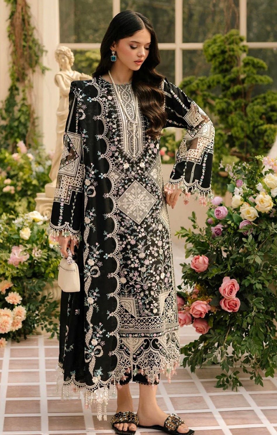 3PC EMBROIDERED LAWN SUIT AA-13