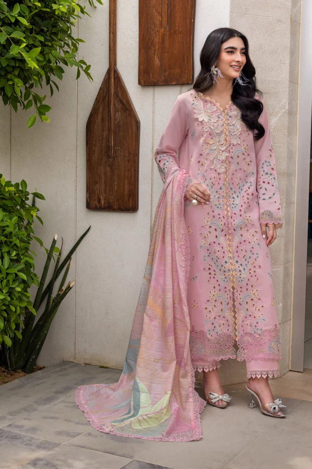 3PC EMBROIDERED LAWN SUIT AA-6