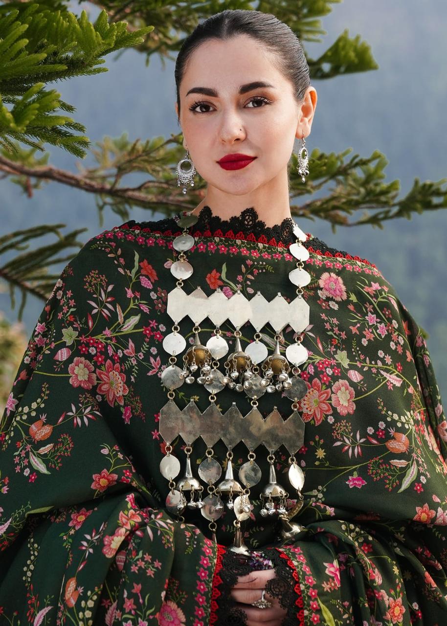 3PC EMBROIDERED LAWN SUIT AA-5