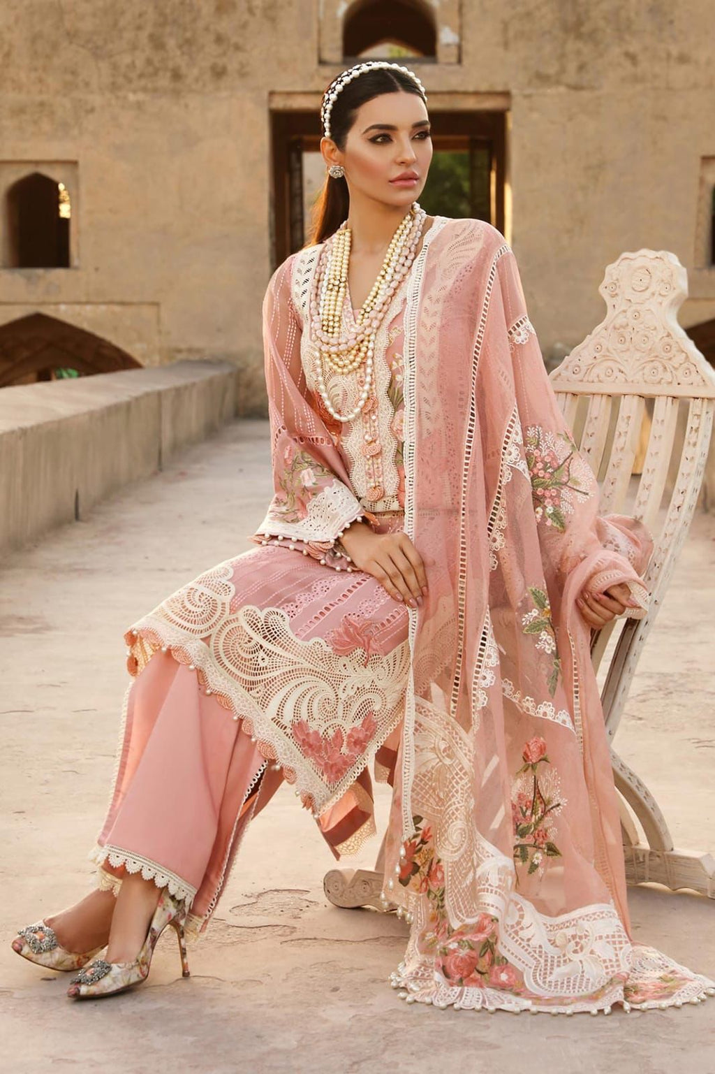 3PC EMBROIDERED LAWN SUIT AA-12