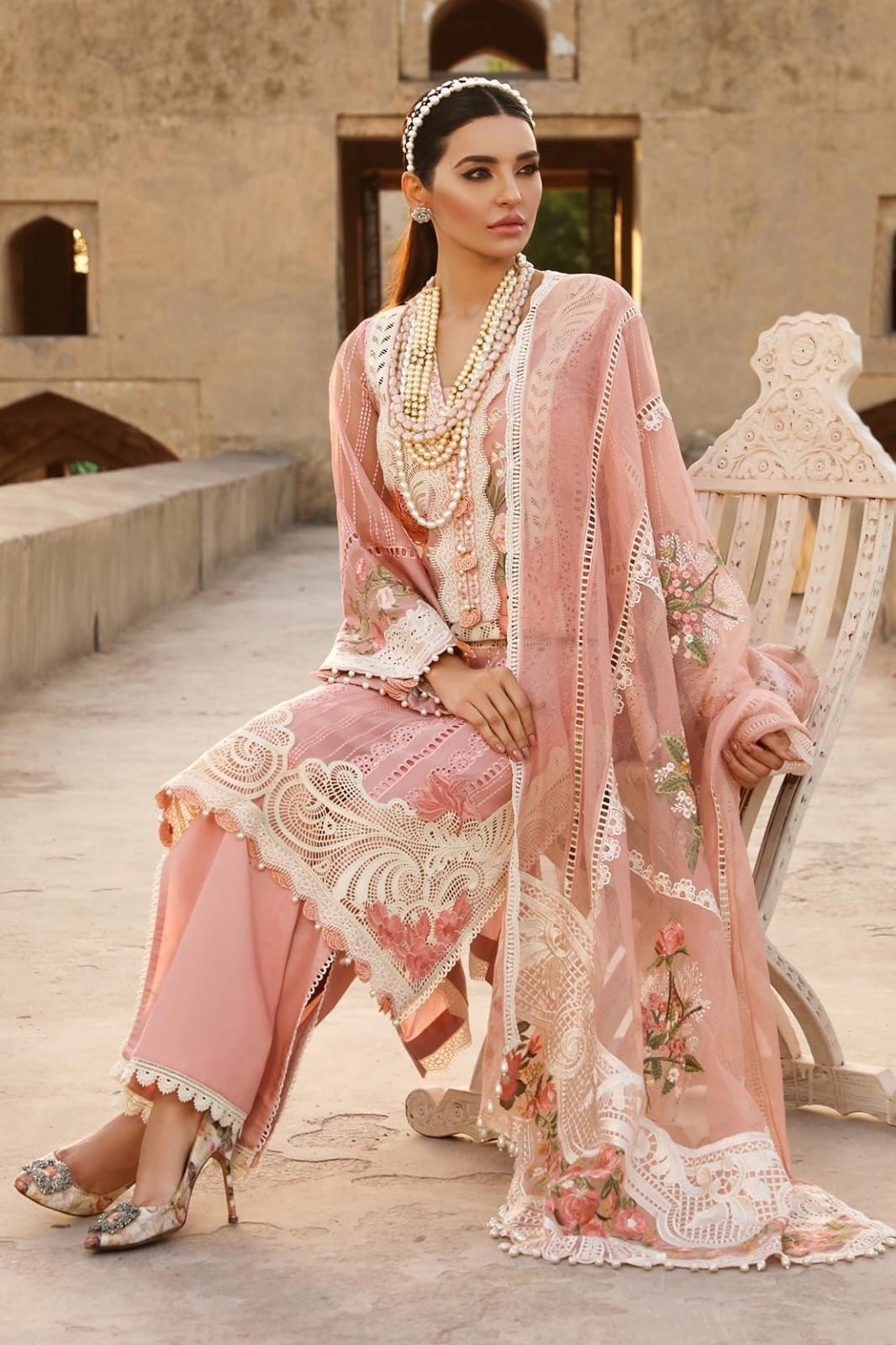 3PC EMBROIDERED LAWN SUIT AA-12